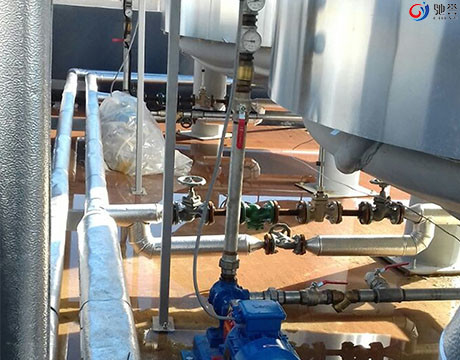 Υγρό πετρέλαιο που υπολογίζει δόση αναμιγνύοντας το σύστημα με την πρόμιξη της δεξαμενής